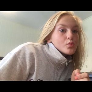 Meet your Posher, Abi